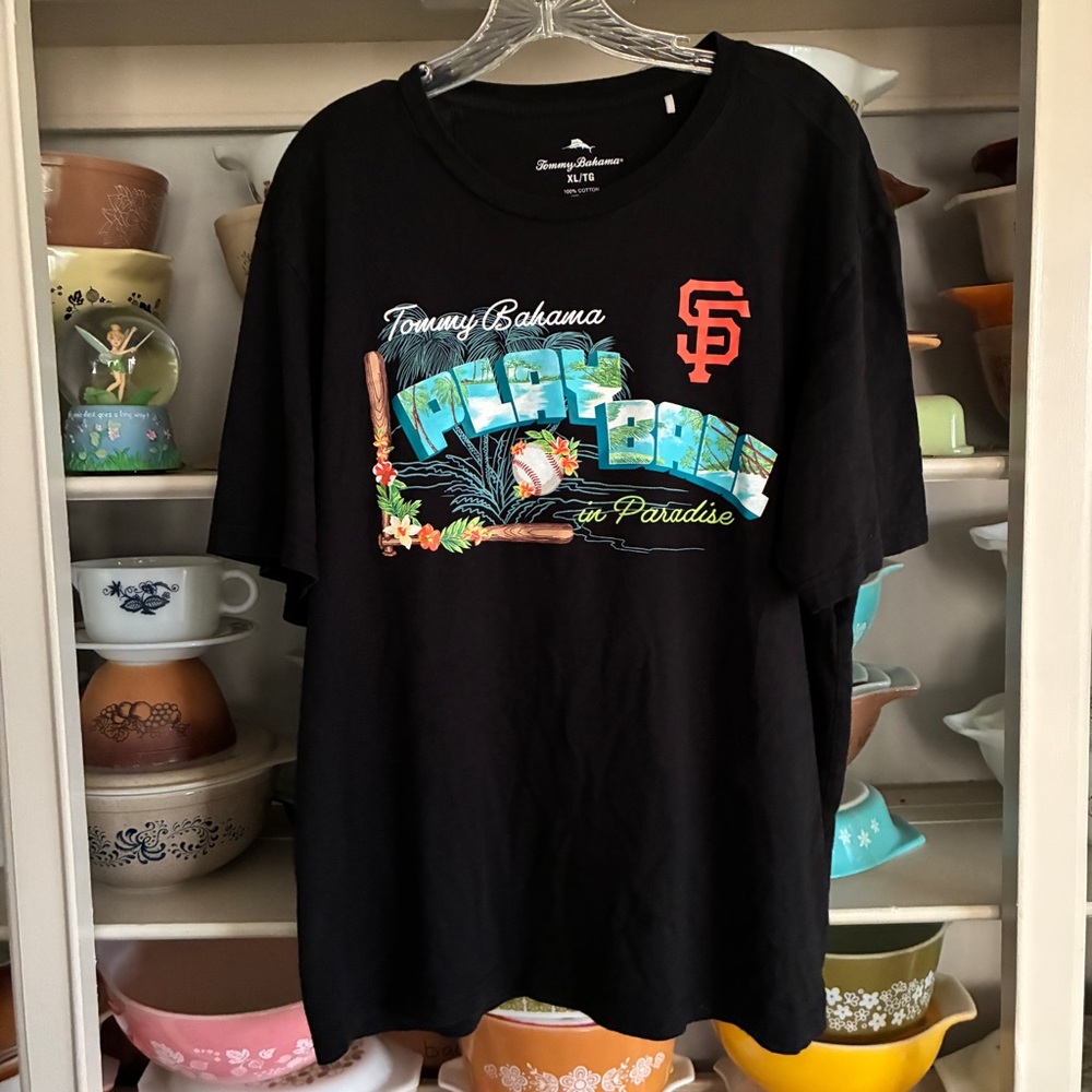 Tommy Bahama MLB San Francisco Giants Play Ball T-shirt - Size XL